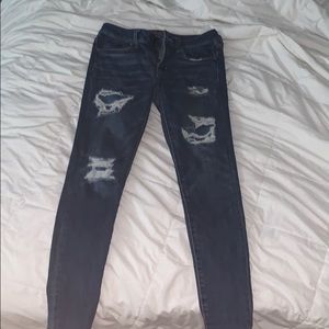 American eagle ripped jeans